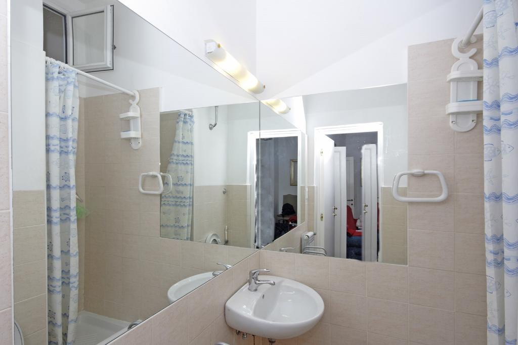 Piazza Farnese Apartment Rome Exterior photo