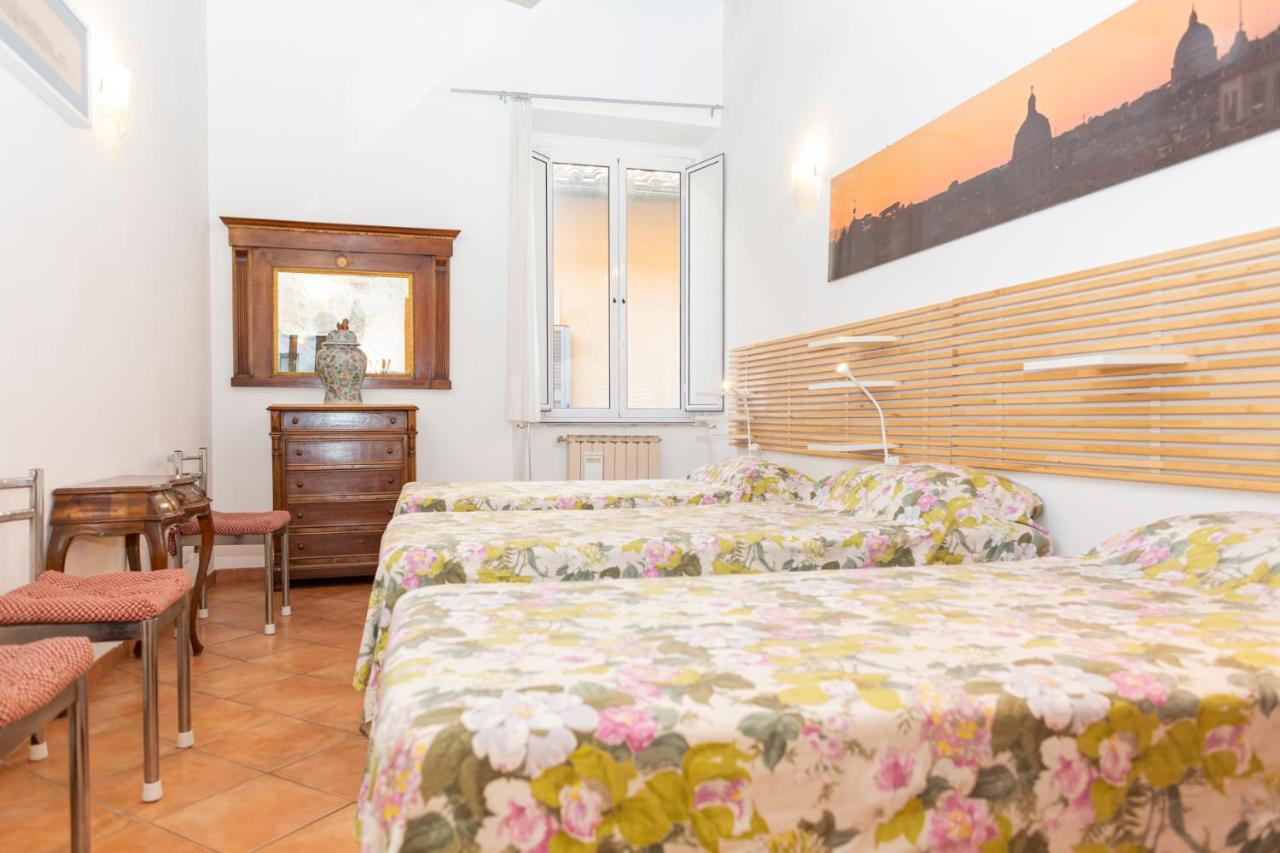 Piazza Farnese Apartment Rome Exterior photo
